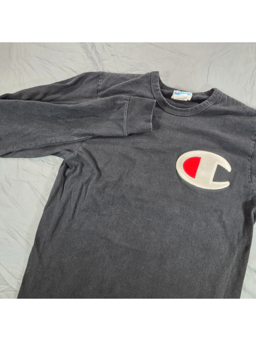 black Champion long-sleeve t-shirt